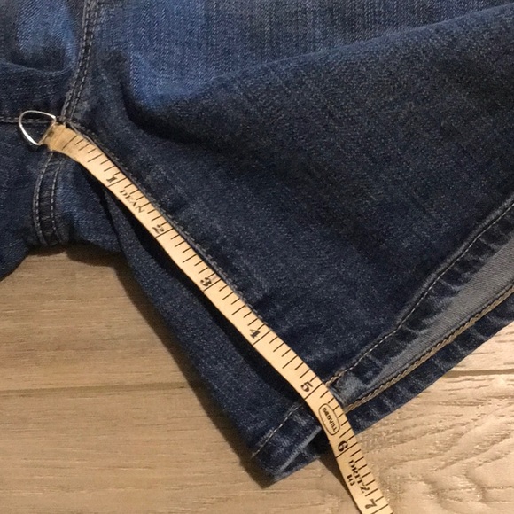 Cremieux Jean Shorts Size 2 - Picture 6 of 7